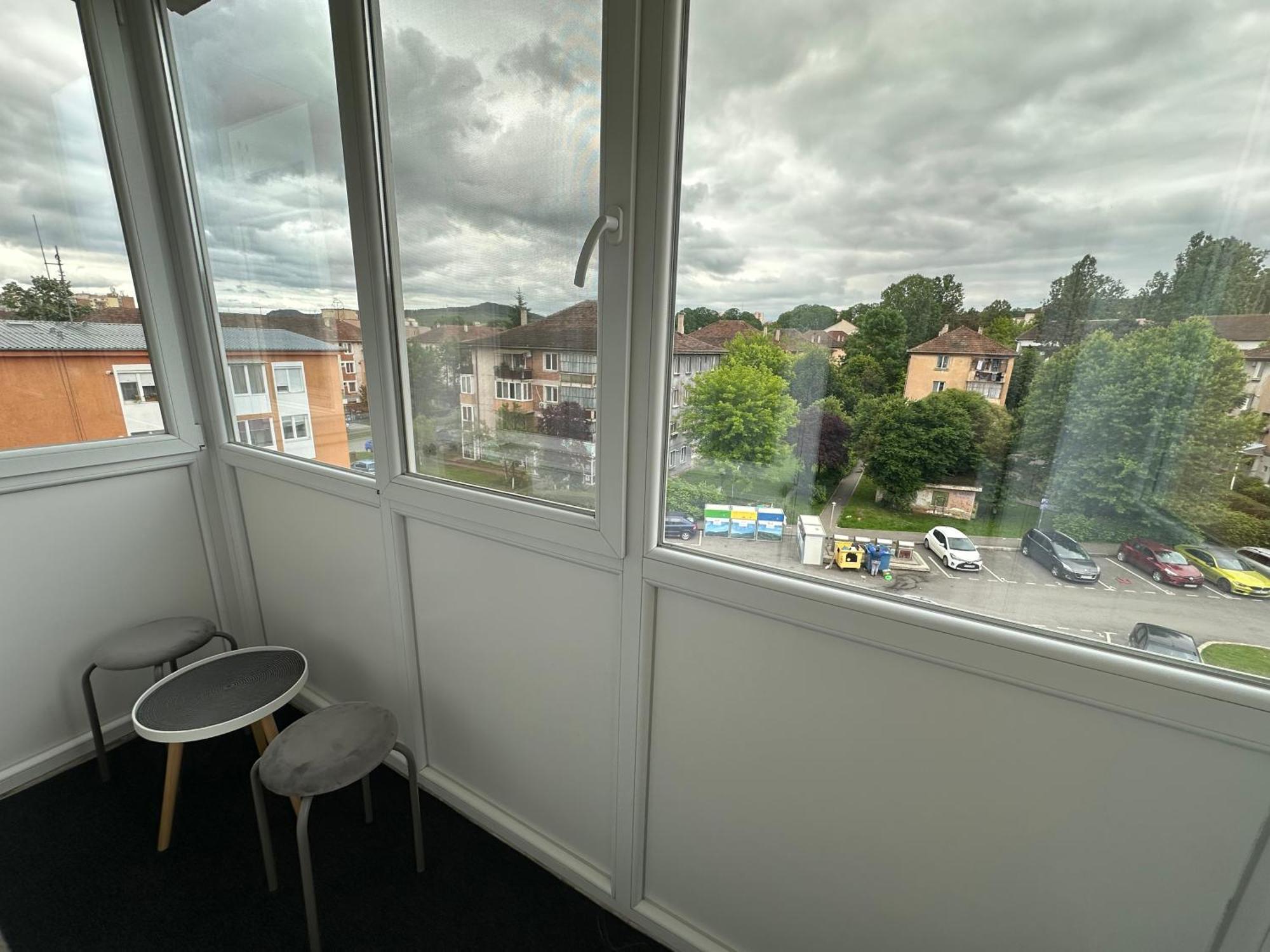 Apartament Ultra Central 3 Leilighet Hunedoara Eksteriør bilde